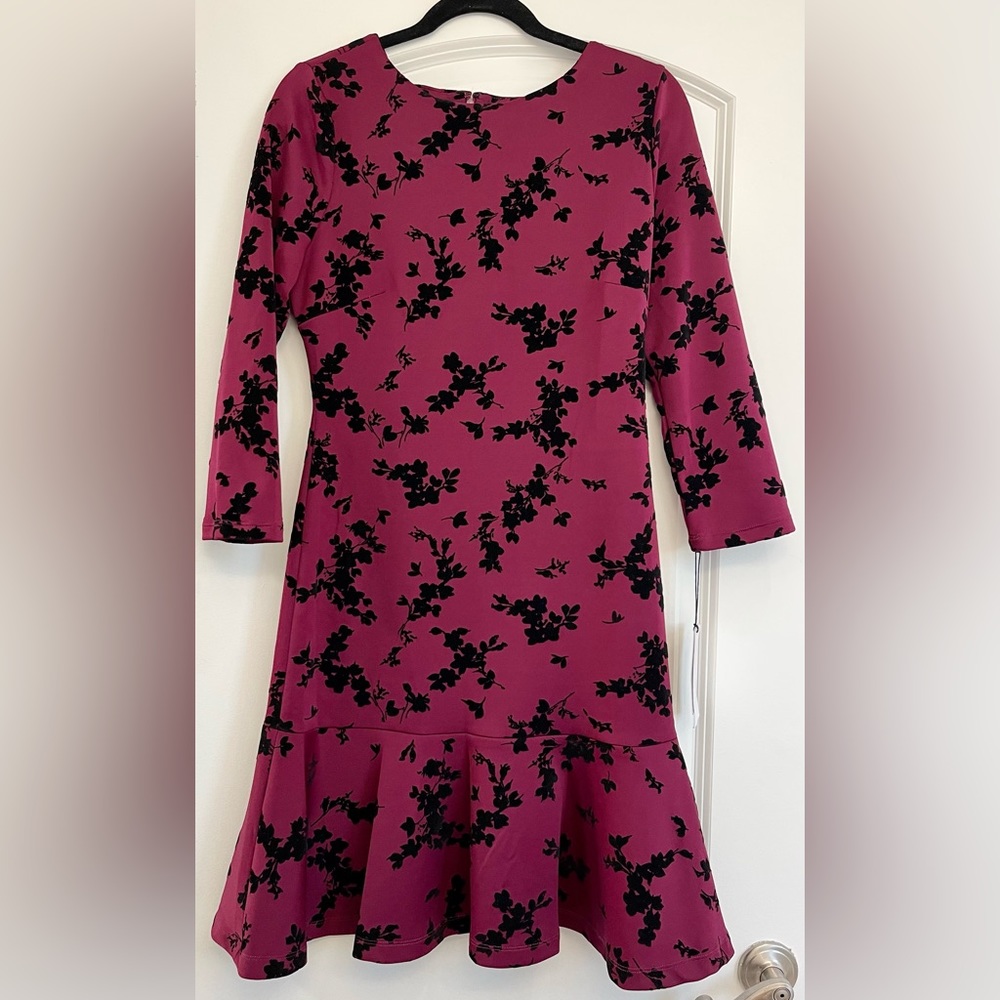 Ivanka Trump NWT 3/4 Sleeve Floral Dress
